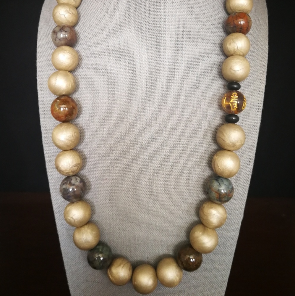 Handmade: Polymer Clay beads & gemstones necklace